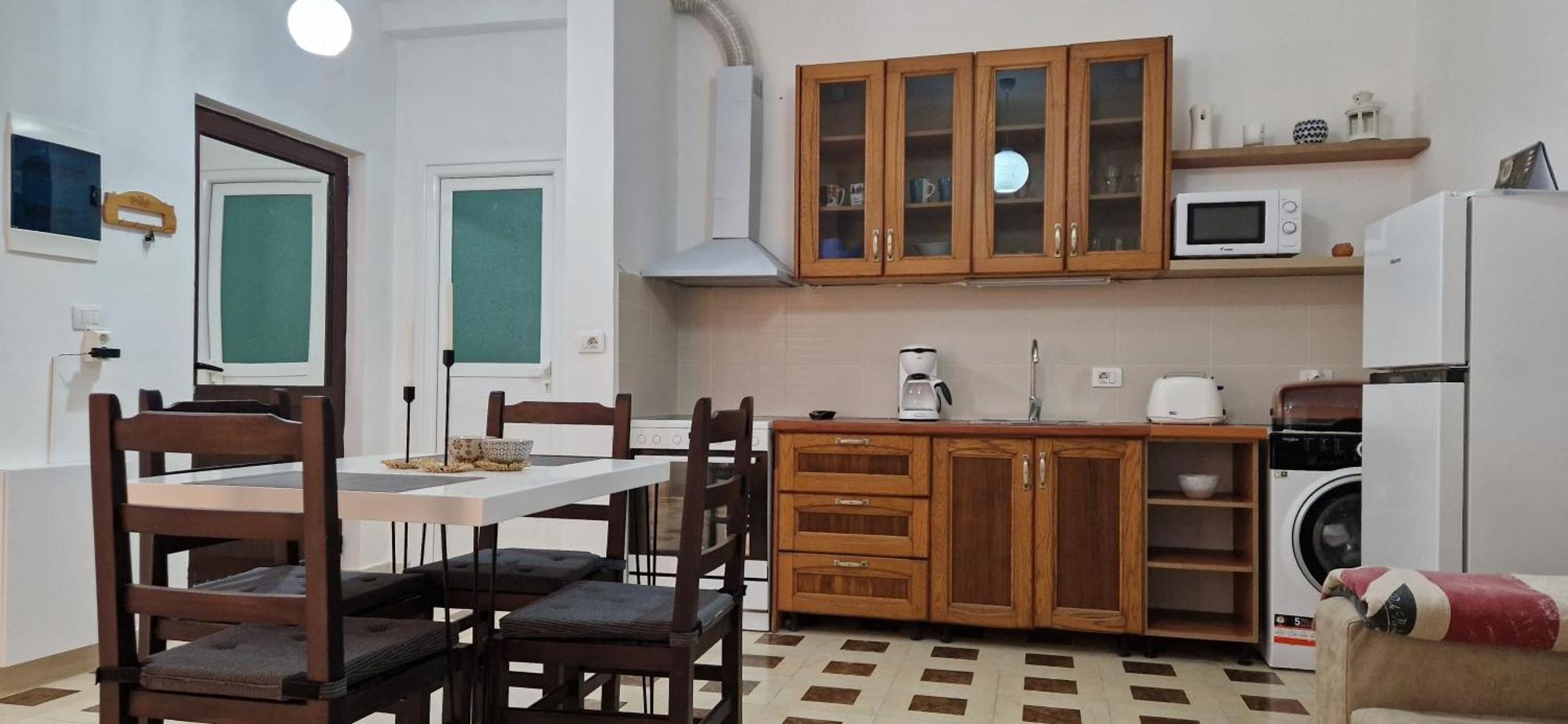 Apartment Tinka In Saranda Экстерьер фото